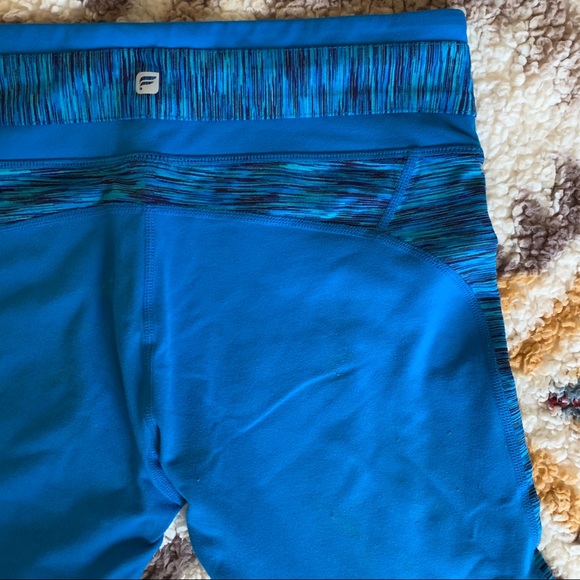 Fabletics Women’s Capri Leggings - Small - Picture 1 of 5